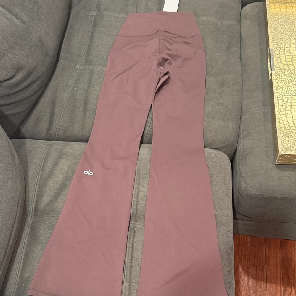 ALO High-Waist flare leggings